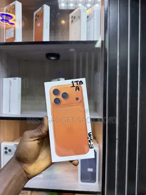 New Apple iPhone 17 Pro 1 TB Orange