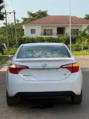 Toyota Corolla 2016 White