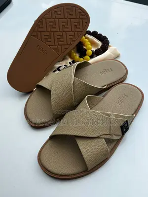 Mens Fendi Crossing Palm Slippers