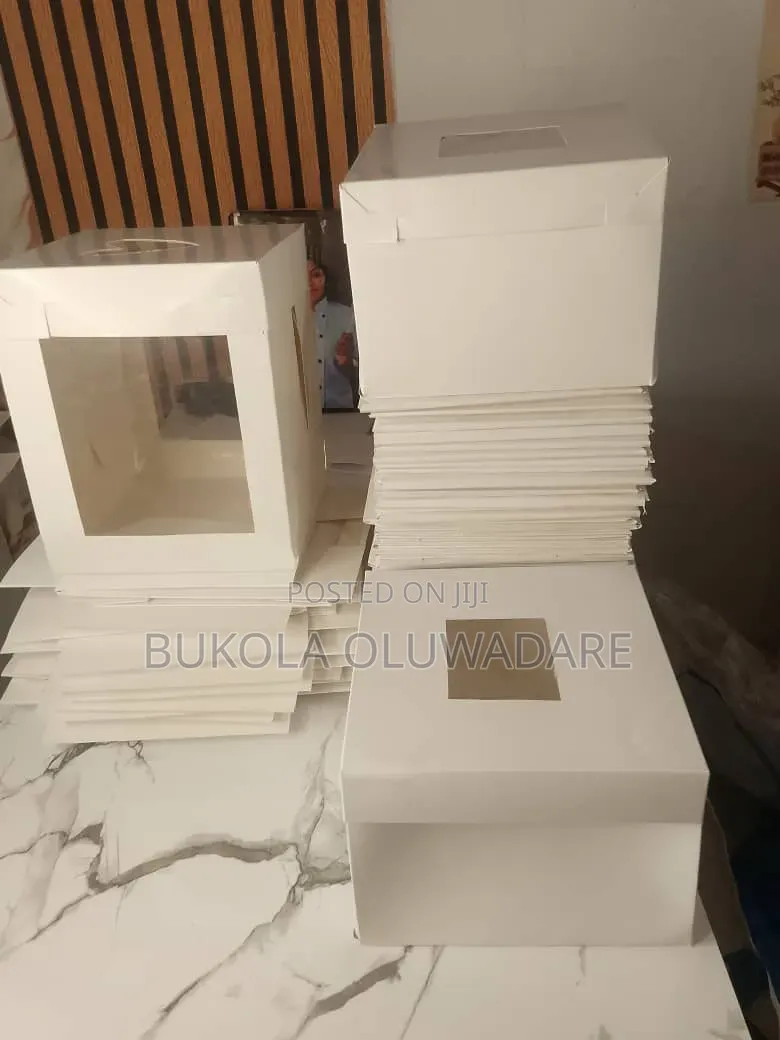 Cake Boxes and Boards