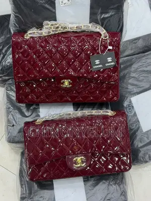 Glossy Luxury Ladies Handbag – Classy & Elegant Design
