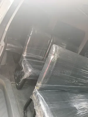 Toyota HiAce 2015 Black
