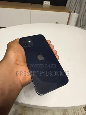 Apple iPhone 12 64 GB Blue