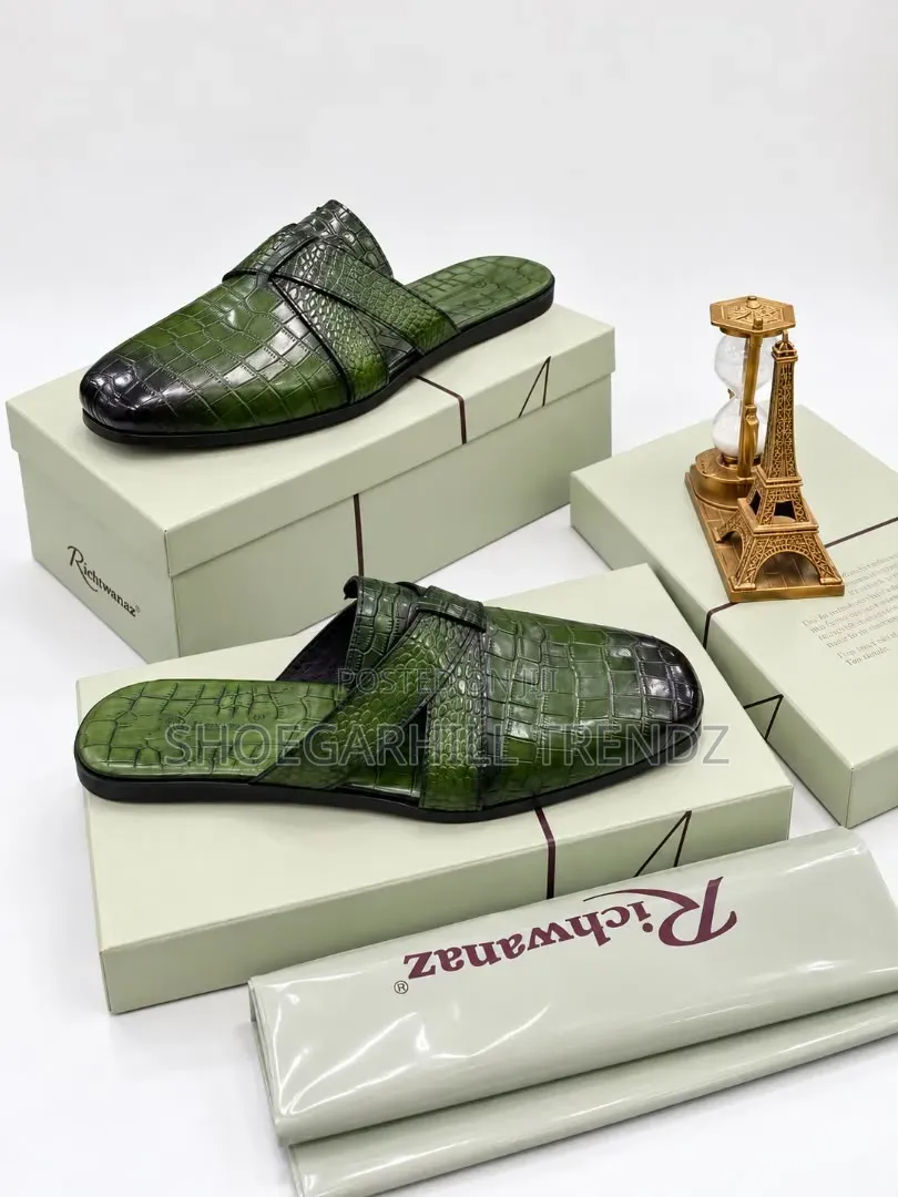 Richwanaz Classic Mules Half Shoes – Stylish Comfortable