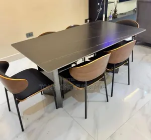 Modern Luxury Style 6-Seater Dining Table Set.