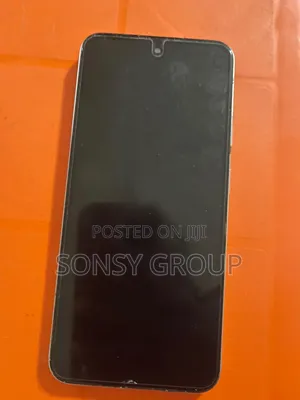 Infinix Hot 50i 128 GB Silver