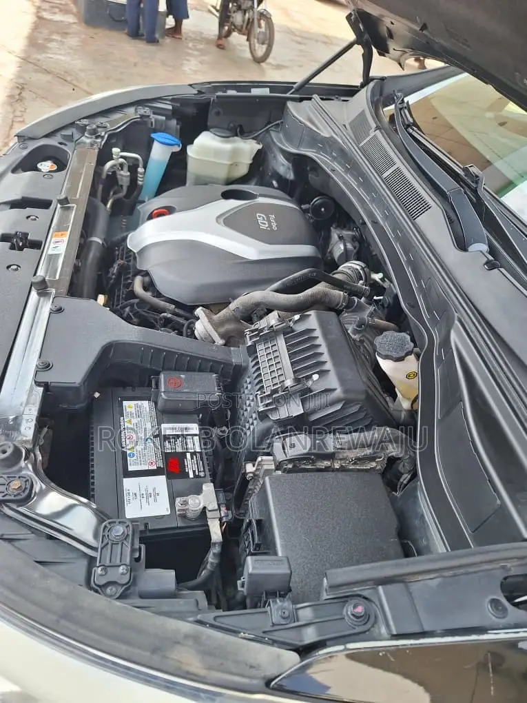Hyundai Santa Fe 2014 Black
