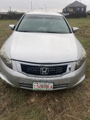 Honda Accord 2010 Silver