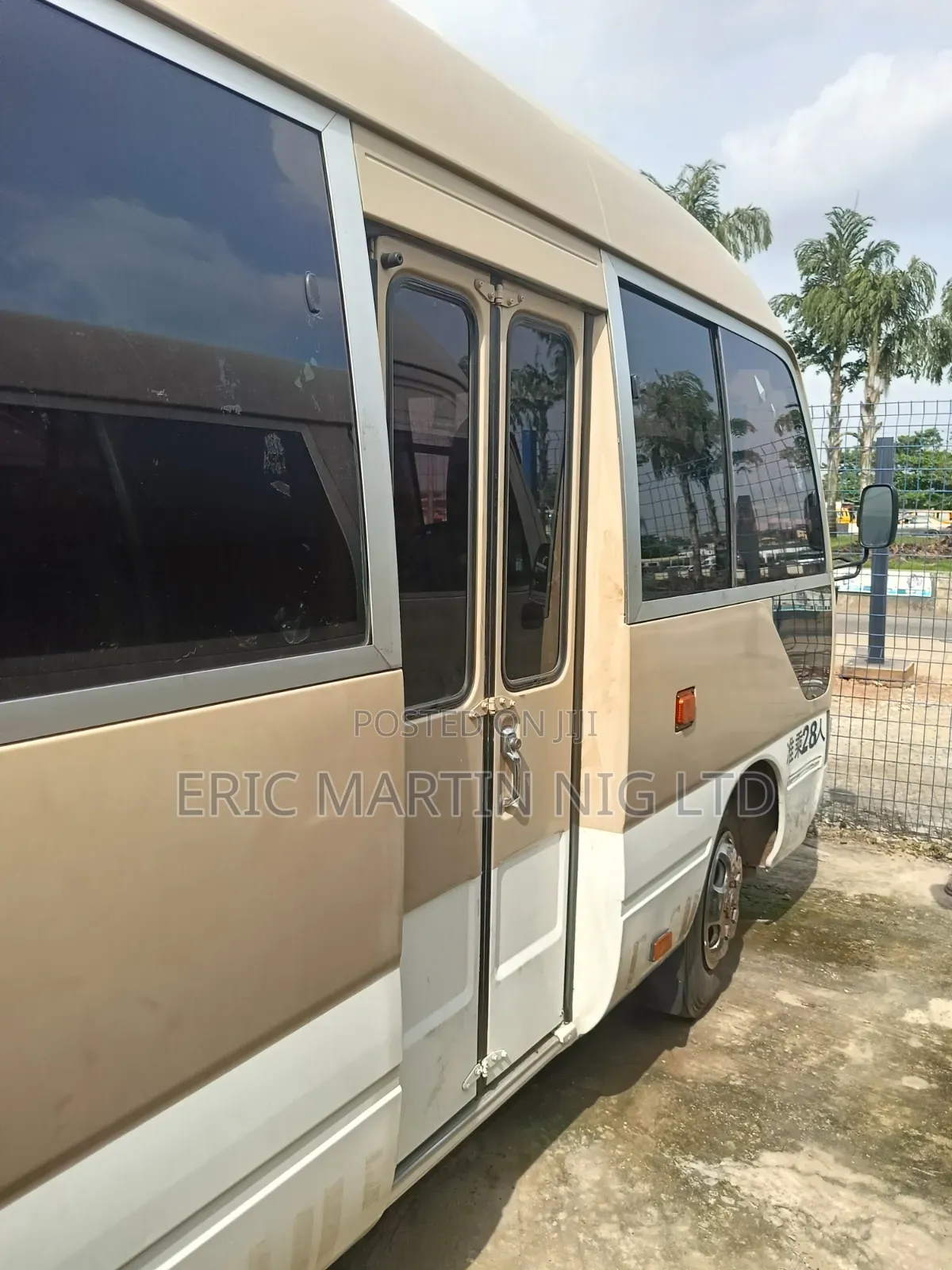 Toyota Coaster 2015 Gold
