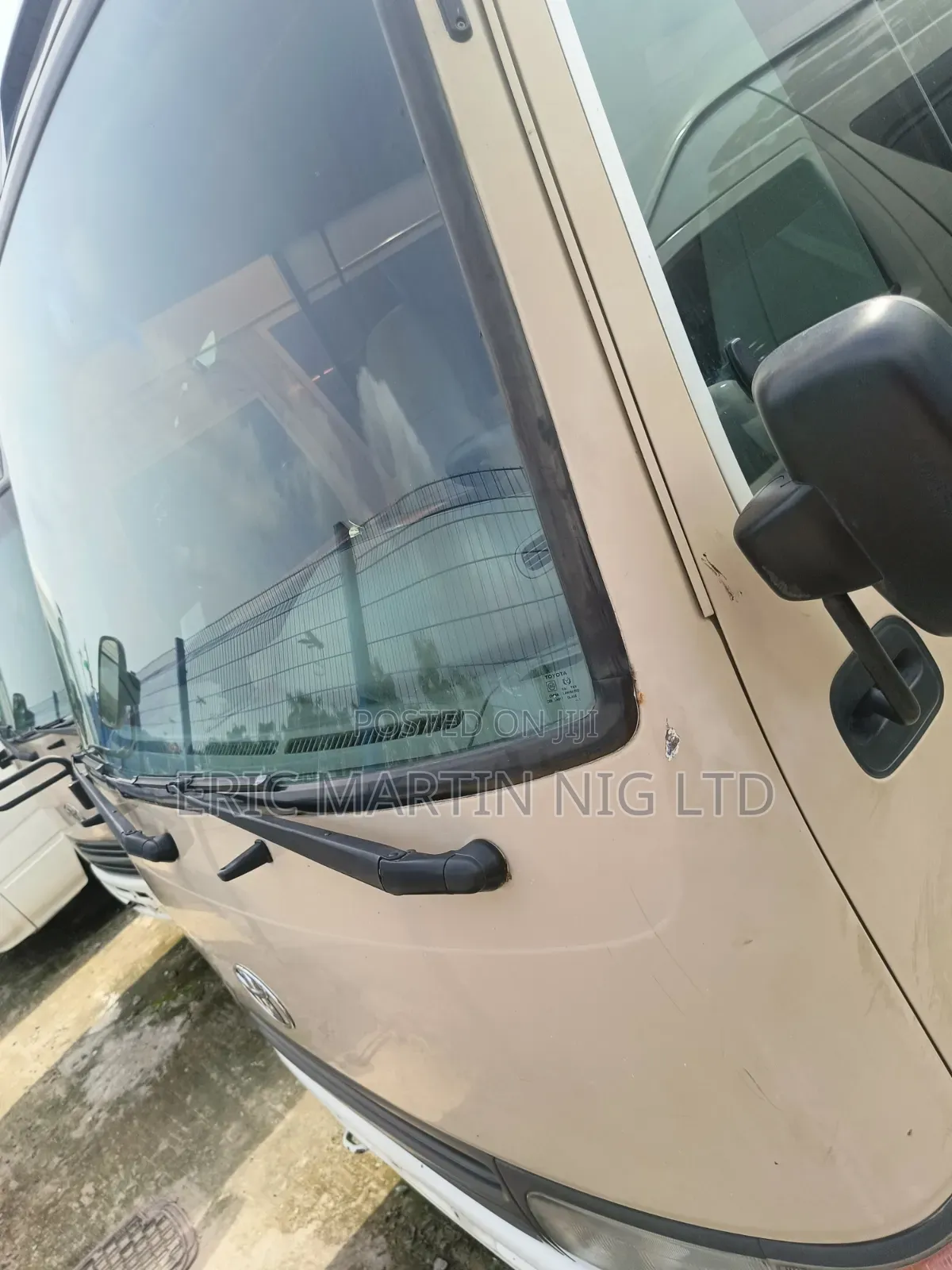 Toyota Coaster 2015 Gold