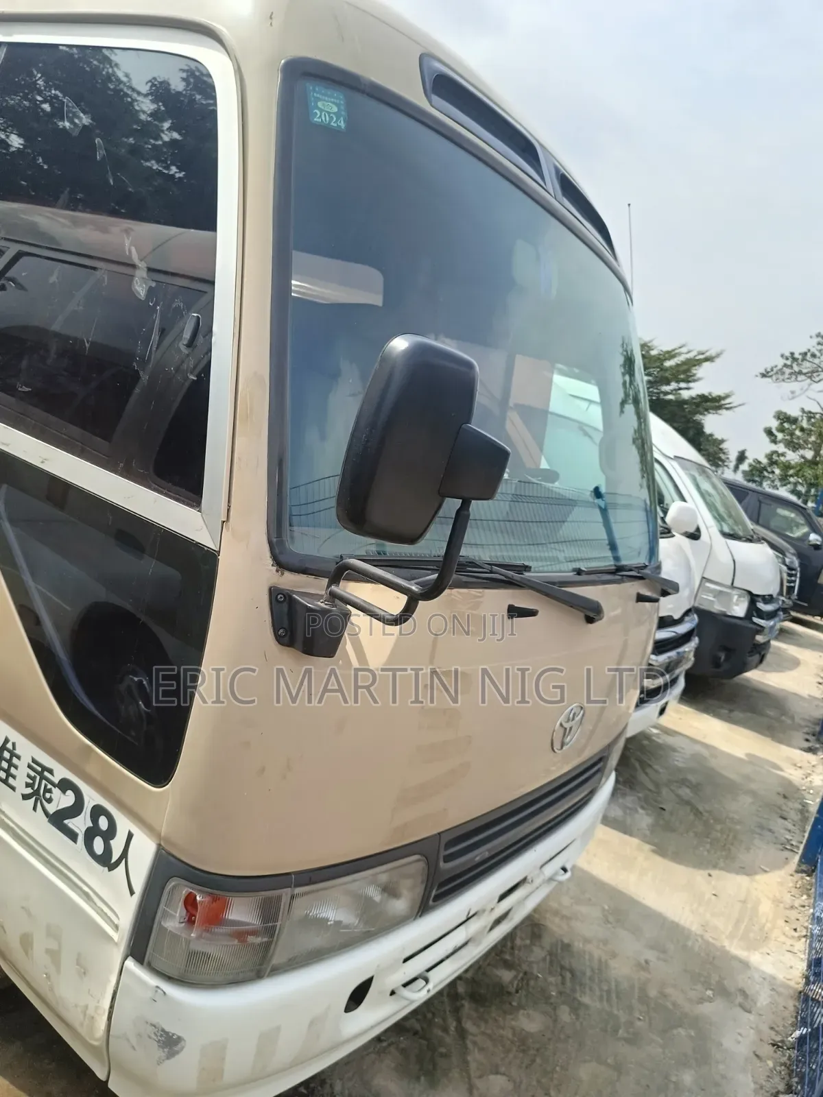 Toyota Coaster 2015 Gold
