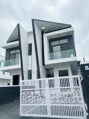 4bdrm Duplex in Ikota for sale