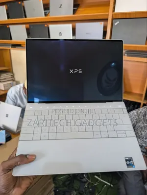 New Laptop Dell XPS 13 16GB Intel Core i7 SSD 512GB