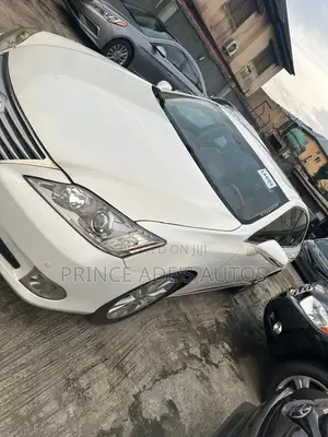 Lexus ES 2012 White