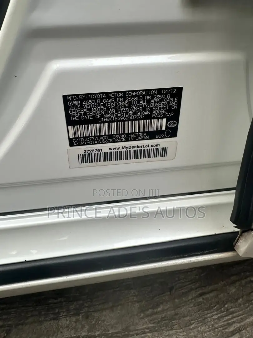 Lexus ES 2012 White