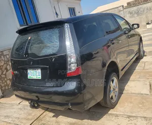 Mitsubishi Grandis 2002 Black