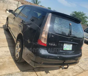 Mitsubishi Grandis 2002 Black