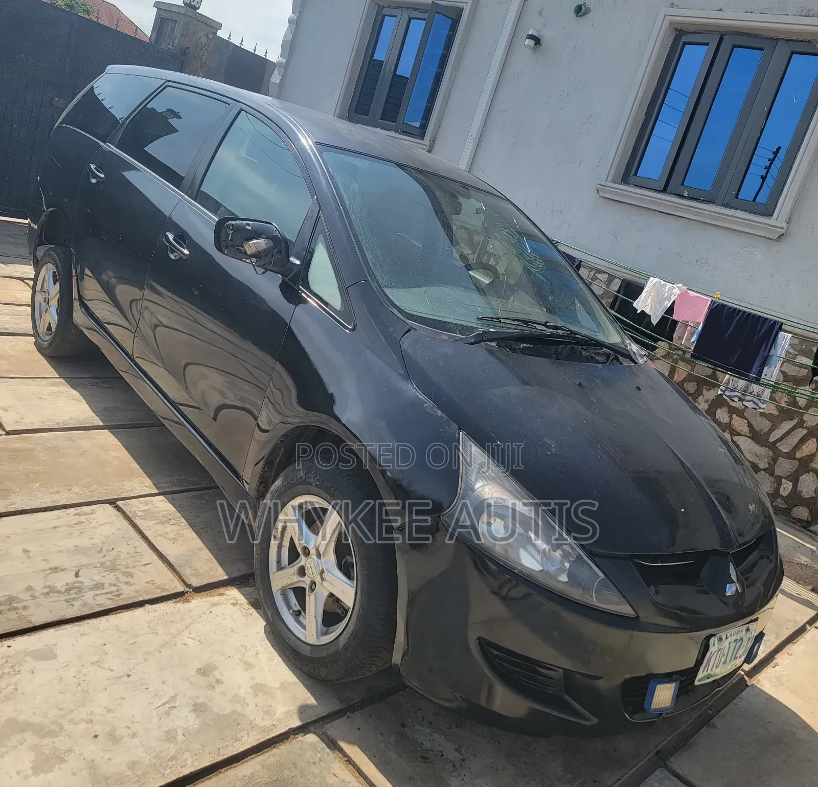 Mitsubishi Grandis 2002 Black