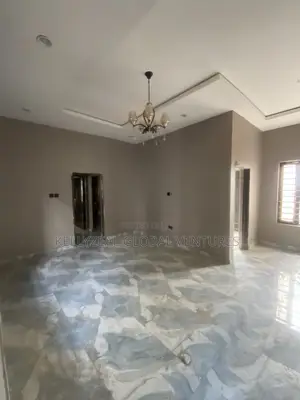 4bdrm Townhouse/Terrace in Peace Estate, Ago Palace for sale