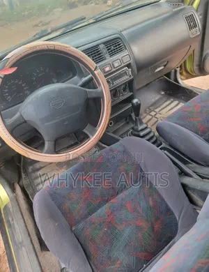 Nissan Almera 1.8 2000