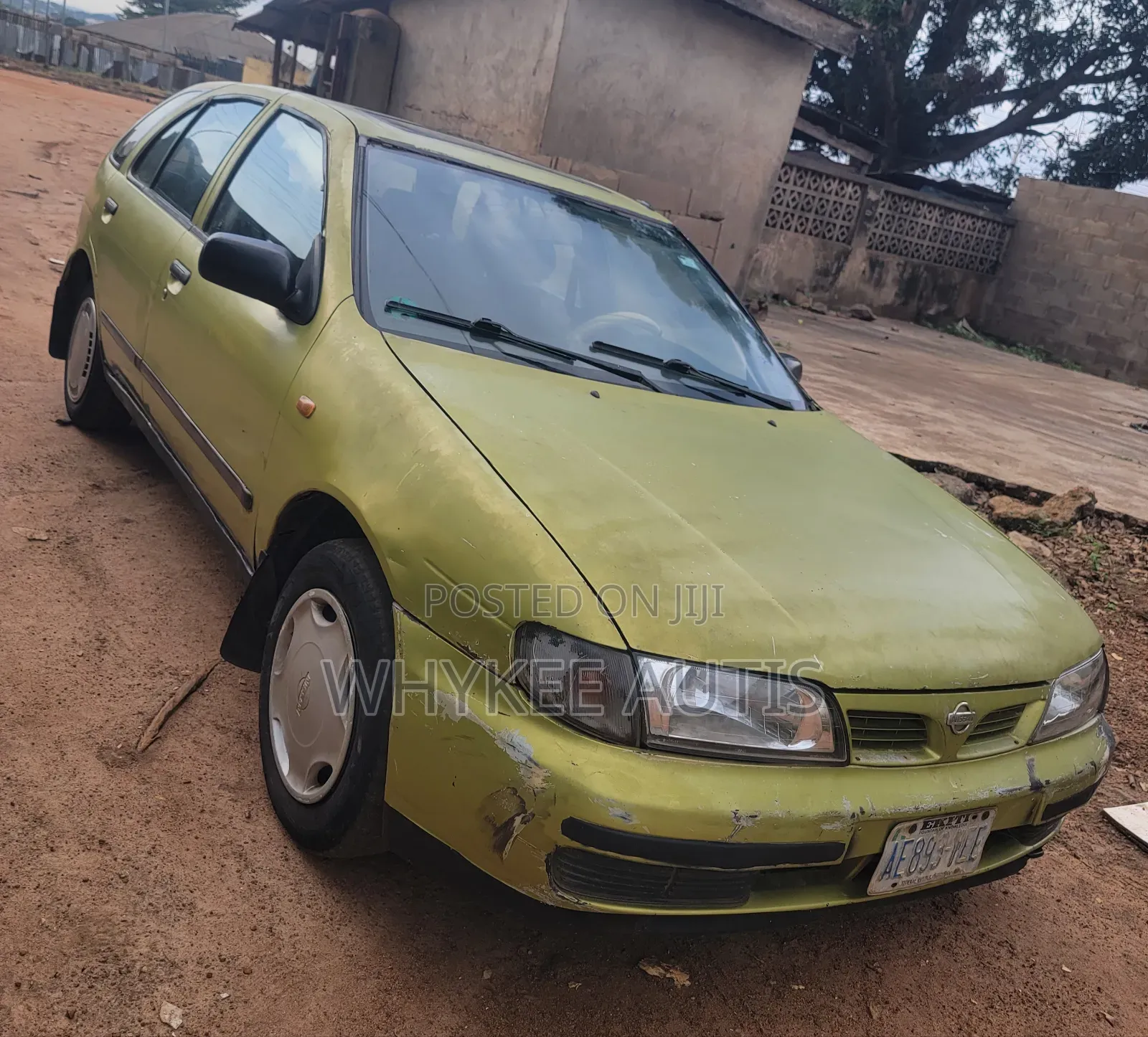 Nissan Almera 1.8 2000