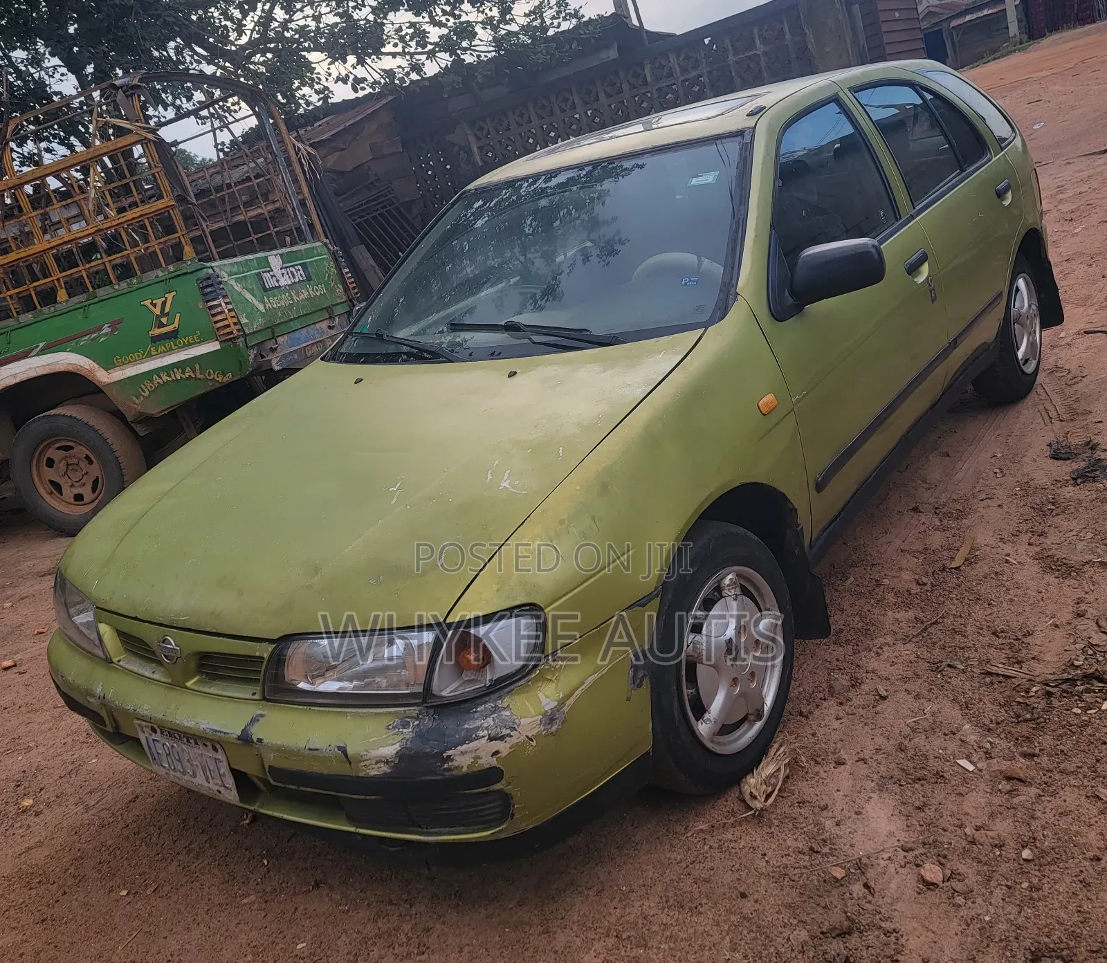 Nissan Almera 1.8 2000