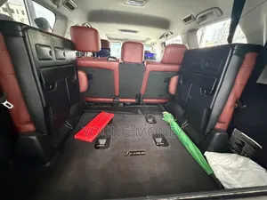 Lexus LX 570 AWD 2016 Black