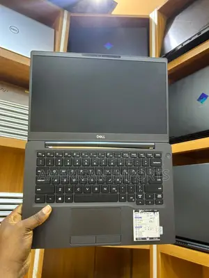 Laptop Dell Latitude 7300 8GB Intel Core i7 SSD 256GB