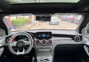 Mercedes-Benz GLC-Class 2020 Red