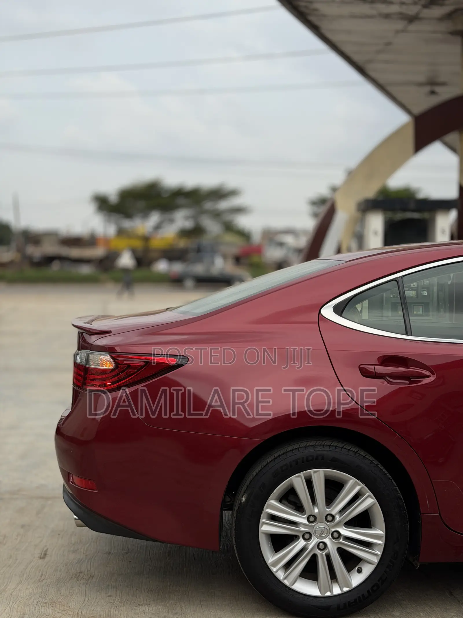 Lexus ES 2013 Red