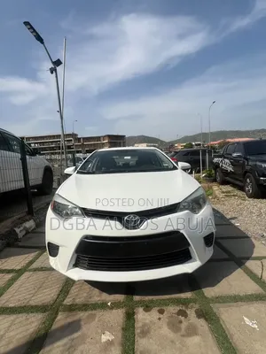 Toyota Corolla 2015 White