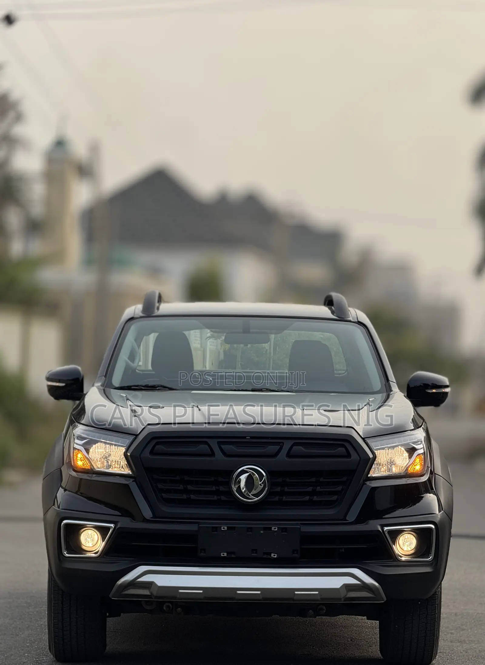 New Dongfeng Rich 6 2025 Black