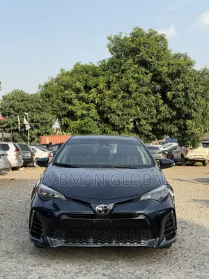 Toyota Corolla XSE 4dr Sedan (1.8L 4cyl CVT) 2017 Gray