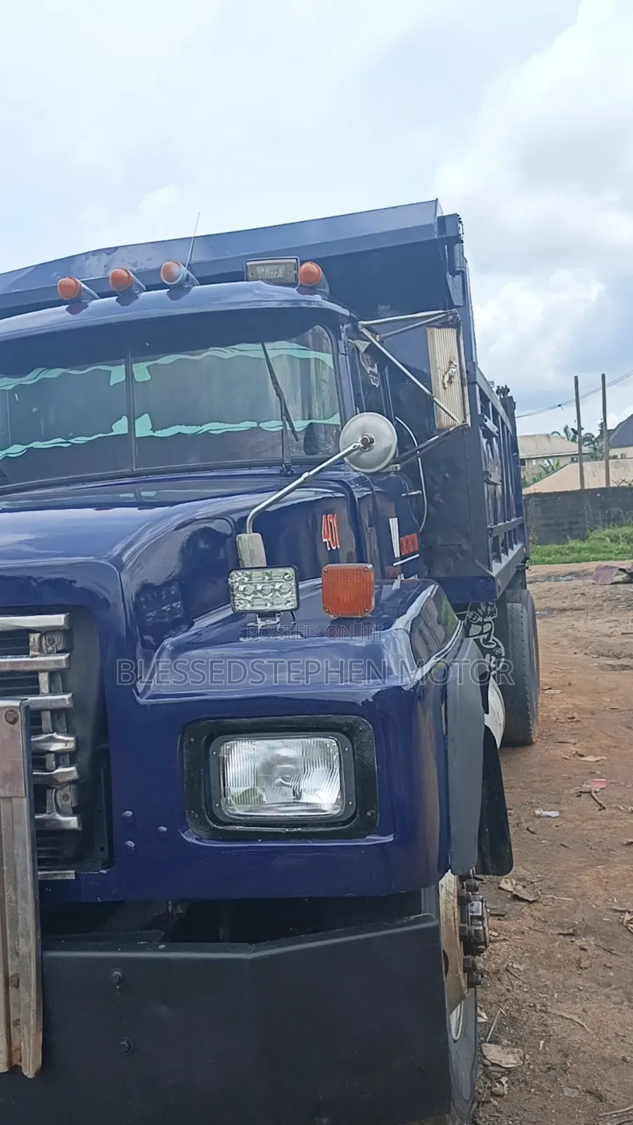 Mack Tippee