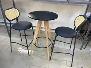 Quality Bar Stool and Table