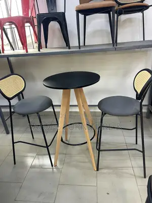 Quality Bar Stool and Table
