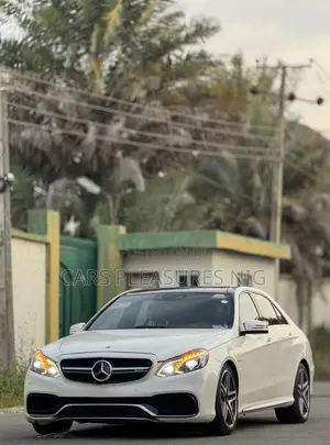 Mercedes-Benz E63 2015 White