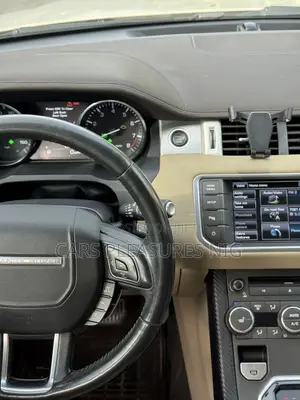 Land Rover Range Rover Evoque 2015 White