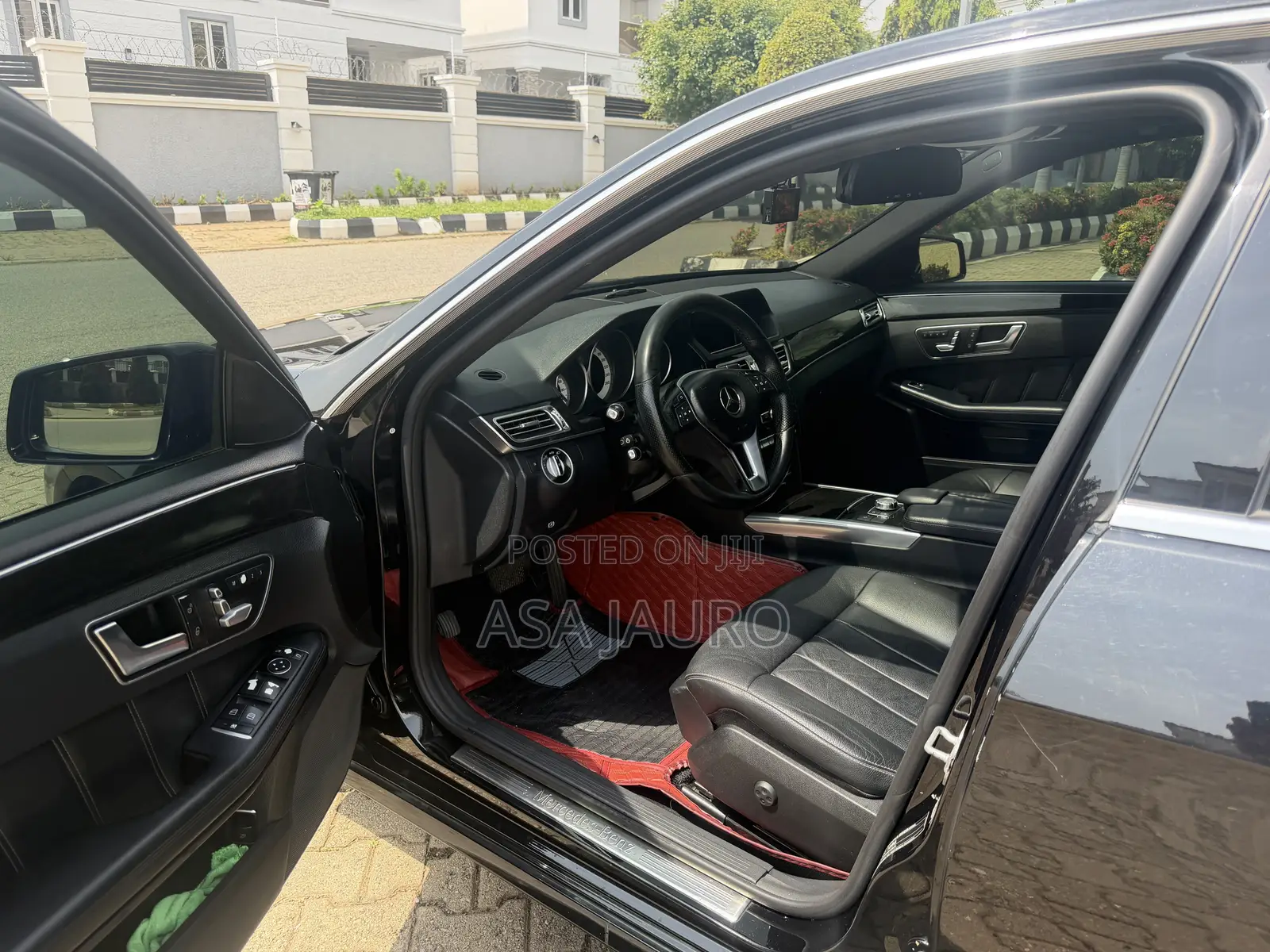 Mercedes-Benz E-Class 2014 Black