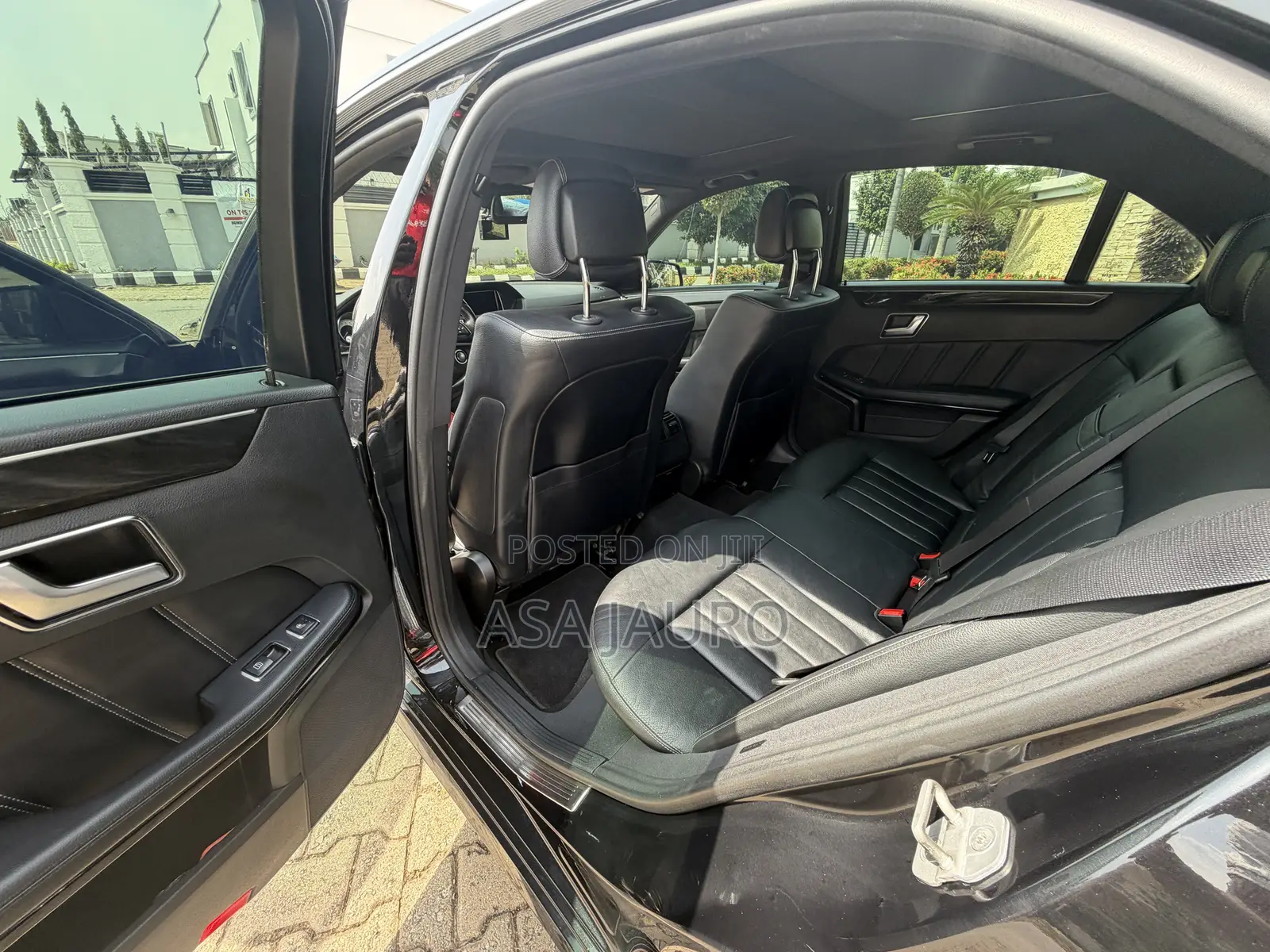 Mercedes-Benz E-Class 2014 Black