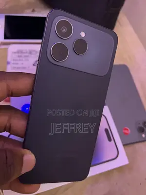 Tecno Spark 40 128 GB Black