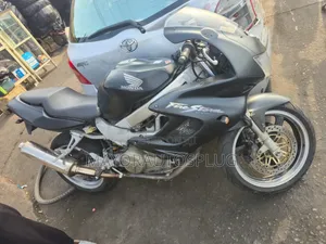 Honda 2002 Black