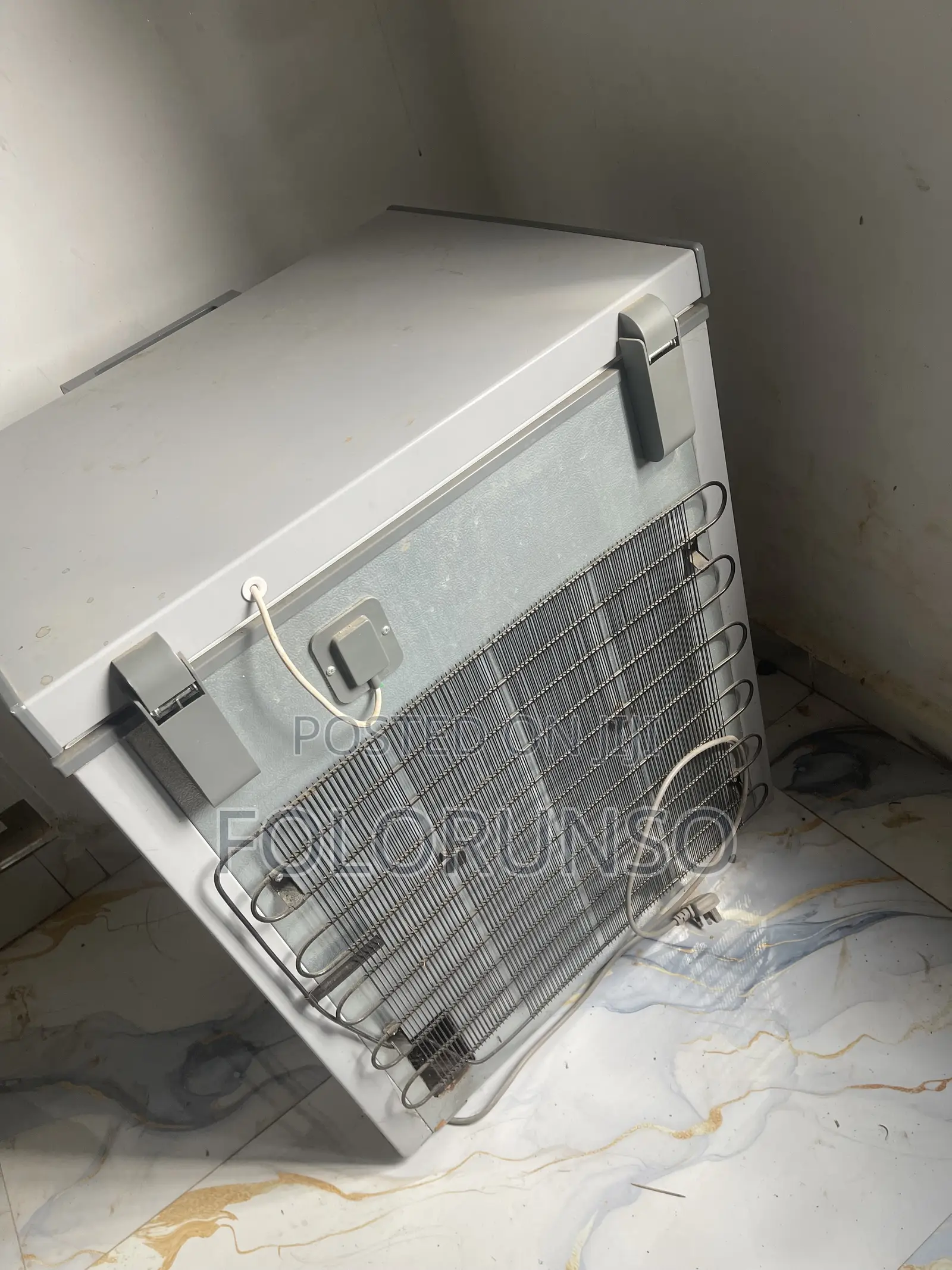 Skyrun 145-Litres Chest Freezer BD-145A Grey