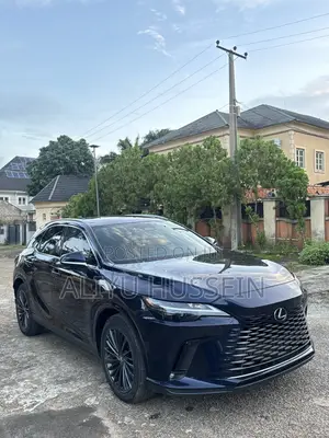 Lexus RX 2025 Blue