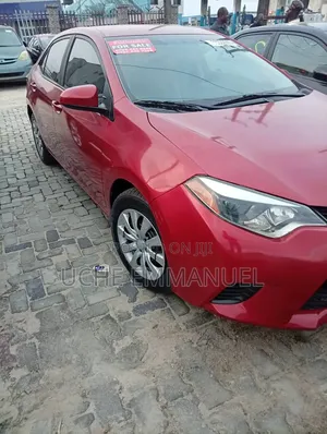 Toyota Corolla 2015 Red