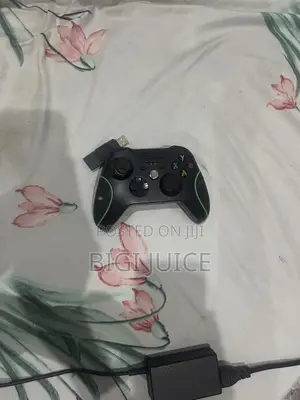 Xbox One/ PC Controller