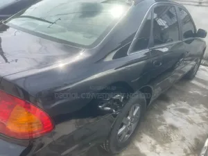 Toyota Avalon XL 2004 Black