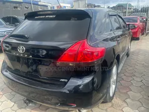 Toyota Venza Limited 2010 Black