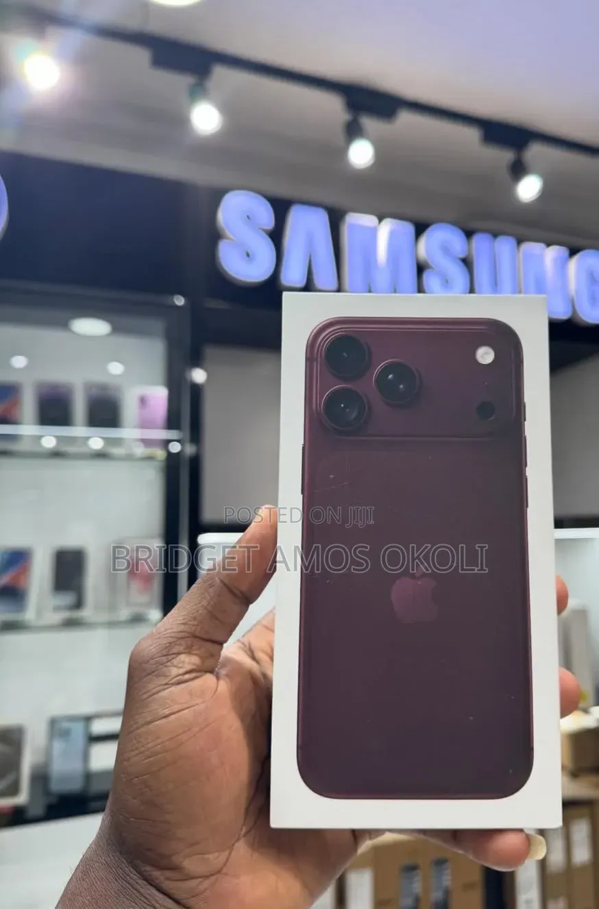 New Apple iPhone 18 Pro Max 1 TB Purple