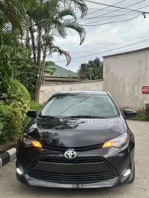 Toyota Corolla LE Premium 4dr Sedan (1.8L 4cyl CVT) 2016 Black